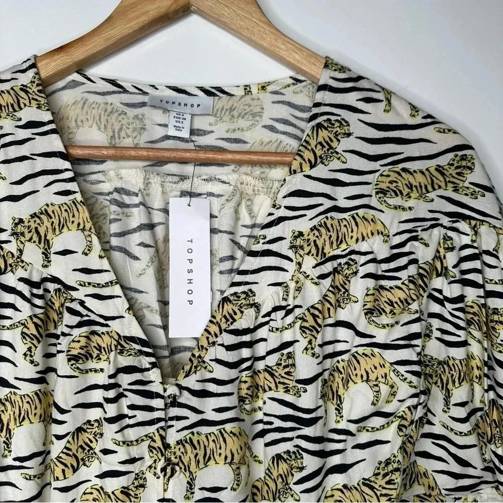 TOPSHOP Nordstrom NWT Tiger Animal Print Puff Sleeve Crop Tie Front Blouse - Picture 4 of 9